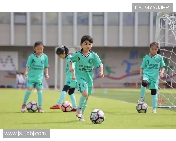 青少年体育发展与健康成长的关系探讨:促进全面素质提升的路径与策略 青少年体育发展与健康成长的关系探讨:促进全面素质提升的路径与策略