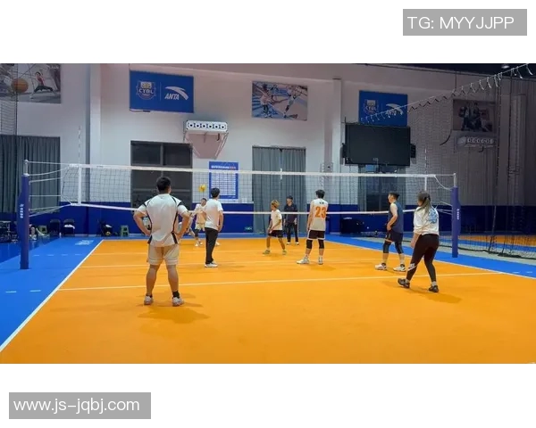 重庆排球队灵活性分析与发展探讨聚焦排球运动的多样化与创新能力 重庆排球队灵活性分析与发展探讨聚焦排球运动的多样化与创新能力